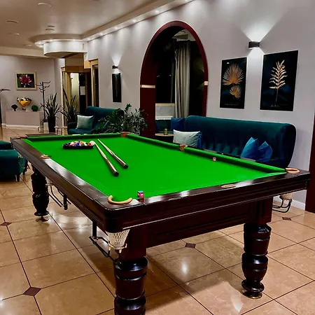 Hotel Caro 3*